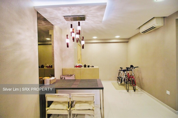 Esparina Residences (D19), Condominium #184631242